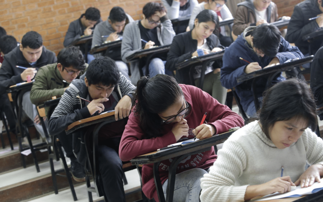 Hasta un 30% de universitarios abandonan sus estudios durante el primer año